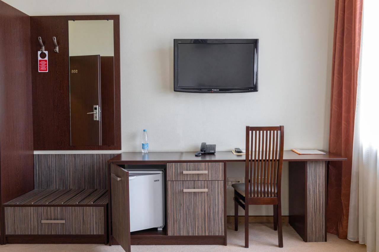 Neman Hotel Grodno Buitenkant foto
