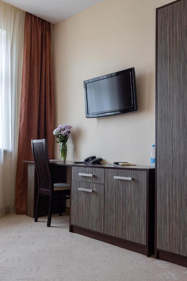 Neman Hotel Grodno Buitenkant foto
