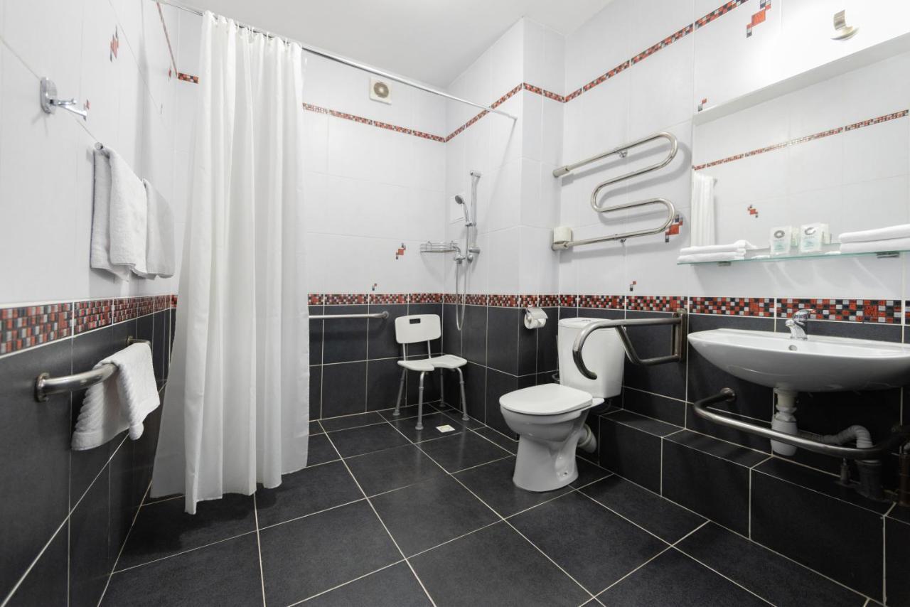 Neman Hotel Grodno Buitenkant foto