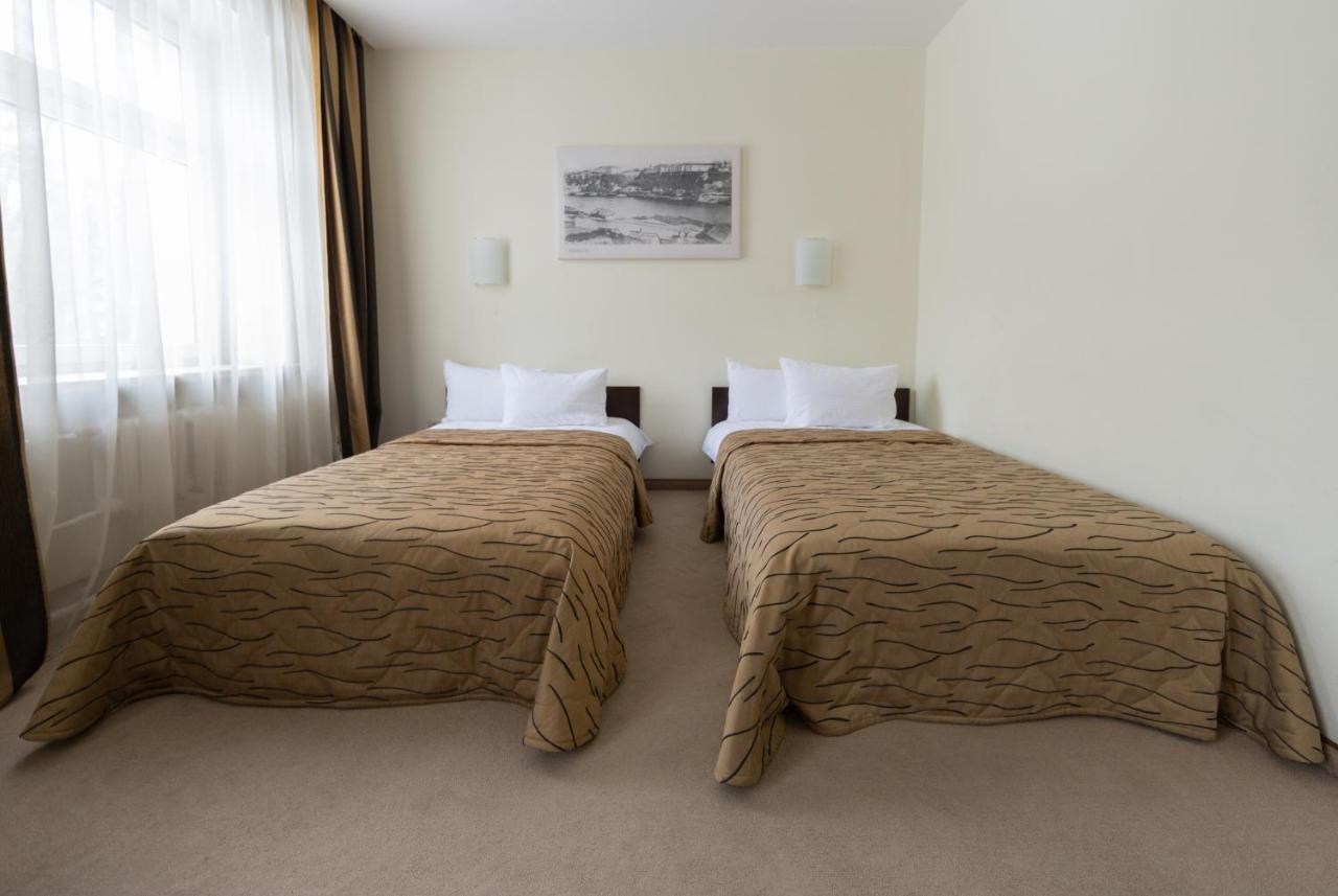 Neman Hotel Grodno Buitenkant foto