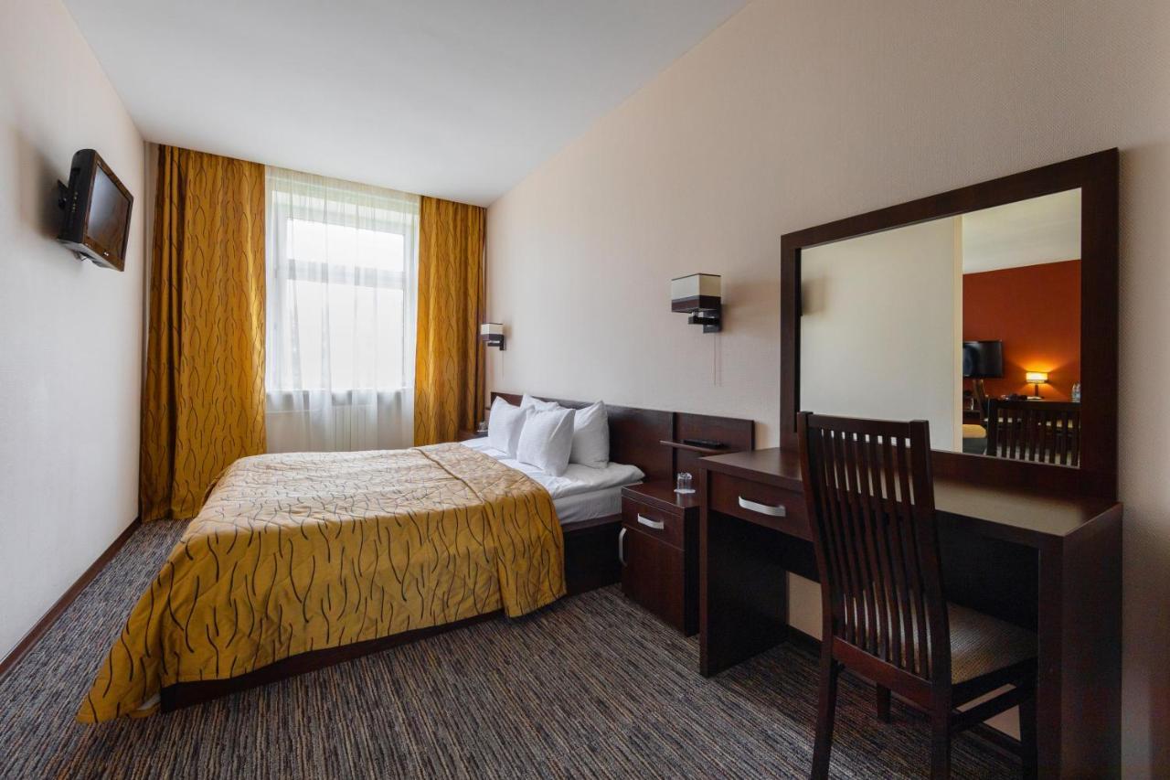 Neman Hotel Grodno Buitenkant foto