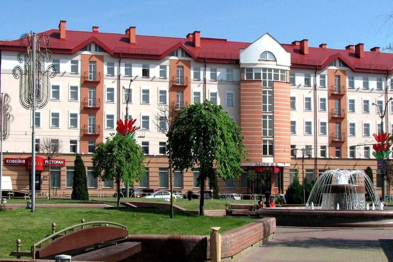 Neman Hotel Grodno Buitenkant foto